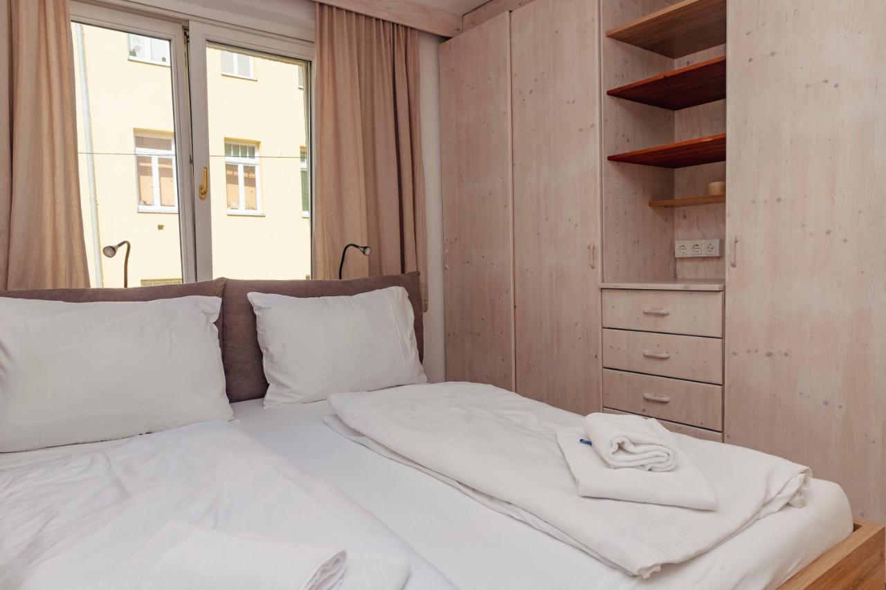Beautiful 2-Bedroom Apartment Near Schoenbrunn Виена Екстериор снимка